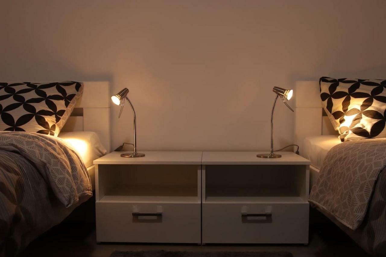 Apartman F&F โอโทชาส ภายนอก รูปภาพ